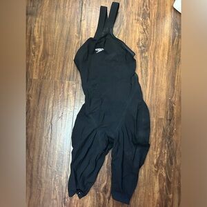 Speedo Valor tech suit size 22